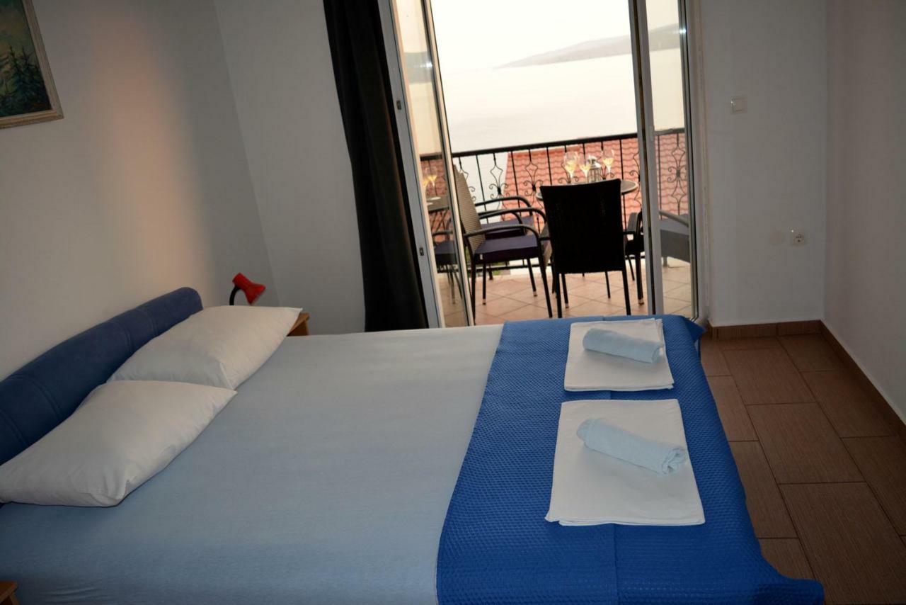 Apartments & Room Madi Senj  Exterior photo